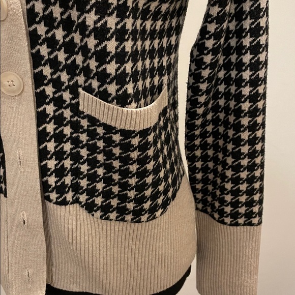 A New Day Women’s Houndstooth Cardigan Size XS Black Cream Pockets V-Neck - Picture 5 of 11